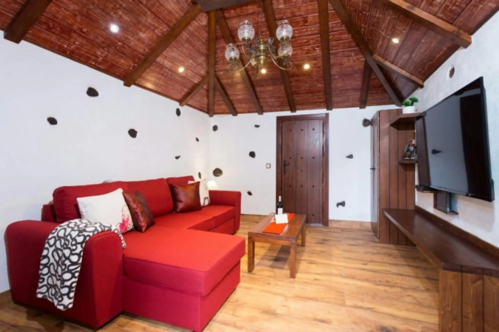 Traditional Canary Cottage in Masca