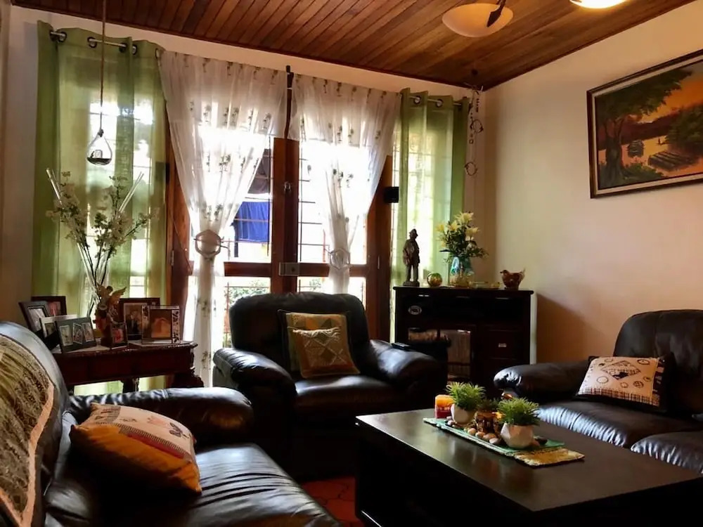Mama Tica Guest House