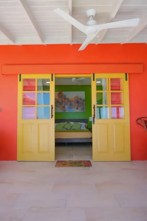 Flamingo Bequia - 4 B R Villa Including Cottage