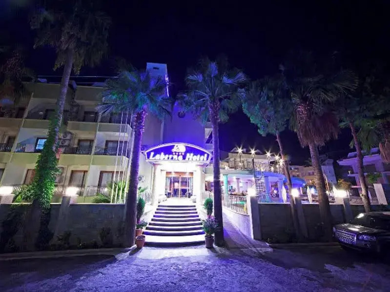 Asdamaris Hotel