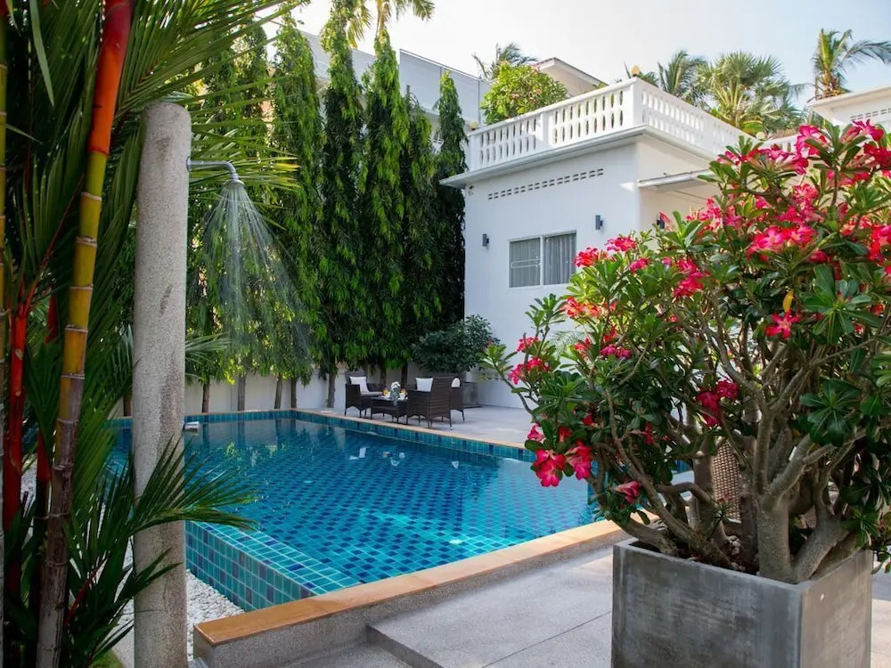 Villa Warburton