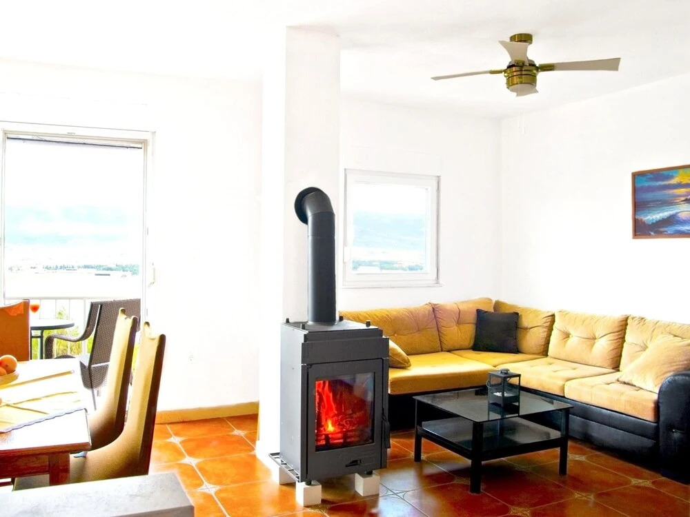 Apartment With 3 Bedrooms in Žedno, With Wonderful sea View, Enclosed