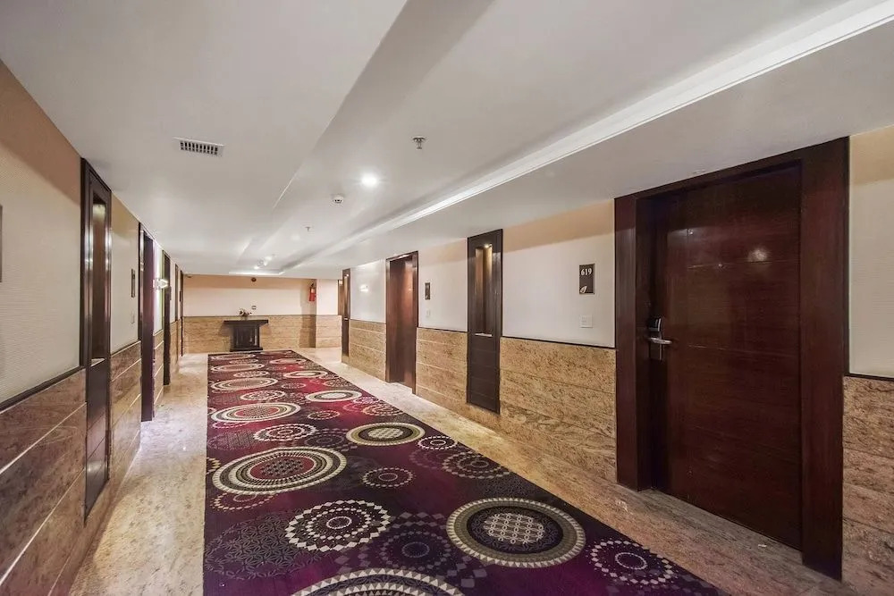 Silverkey Executive Stays 46760 Souvenir Prime