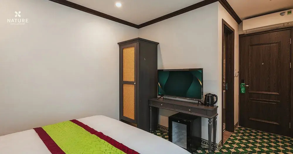 Nature Hotel - Ba Dinh