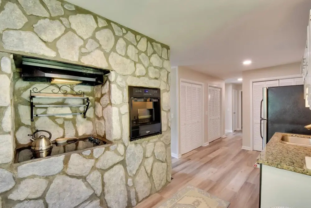 Stunning Dillard Home w/ Yard in Sky Valley!