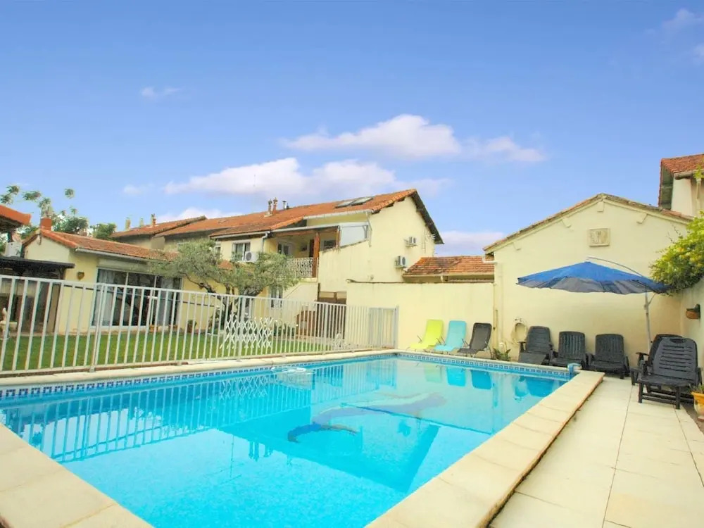 Holiday Home Near the Historic Center of Avignon