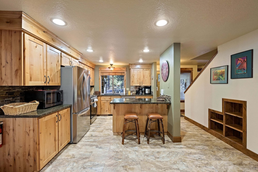 Tamarack 8