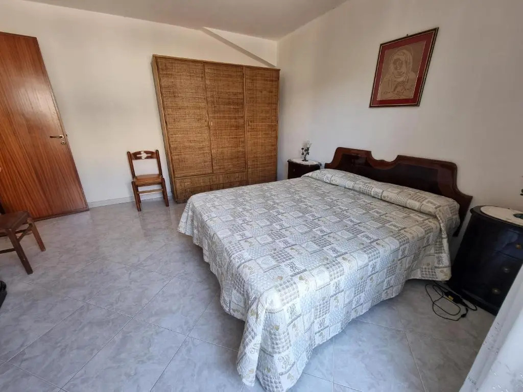 Villa Flora - with sea view, 2 minutes walk to beach