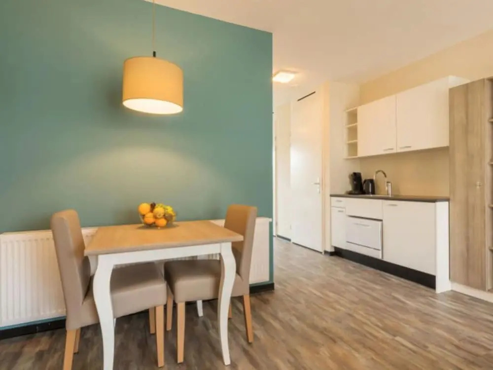 Modern hotel suite, a stone's throw from the sea on Texel