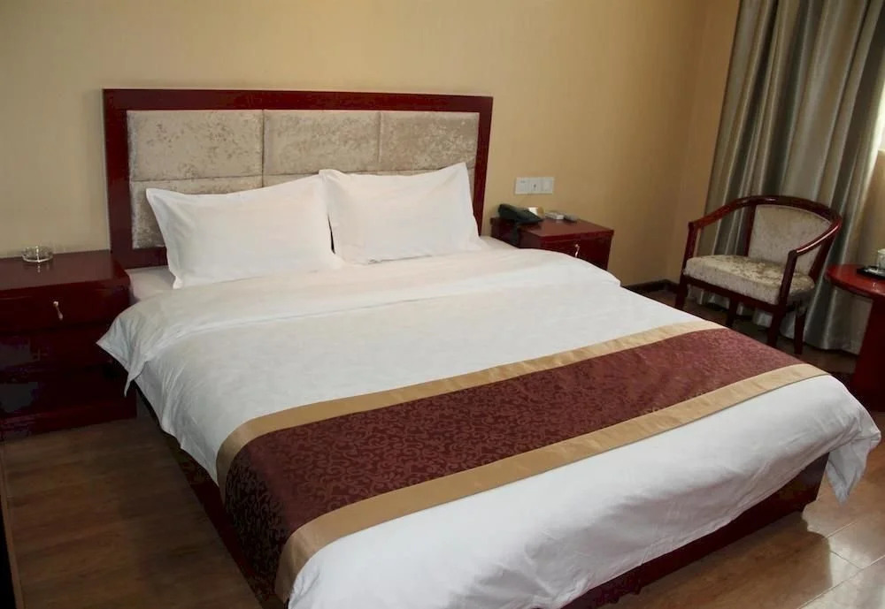 Lilong Times Business Hotel