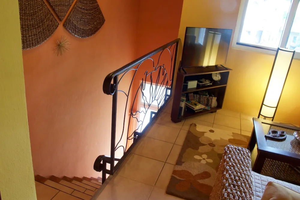 Sunset Villas 6A