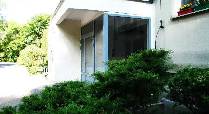 Happy House