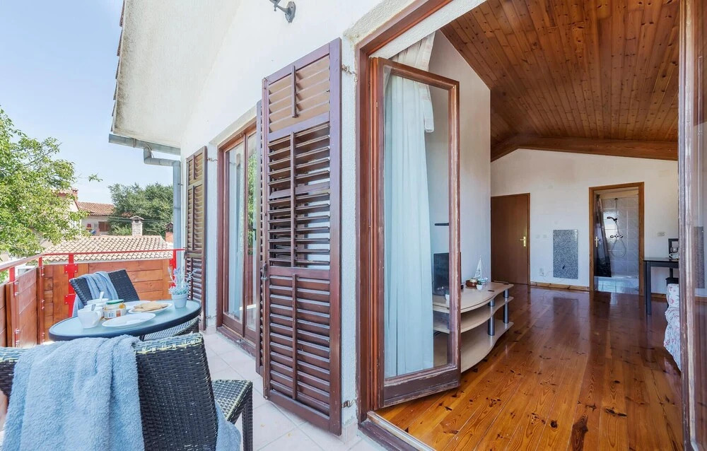 Nice Apartment in Kanfanar With Wifi and 1 Bedrooms