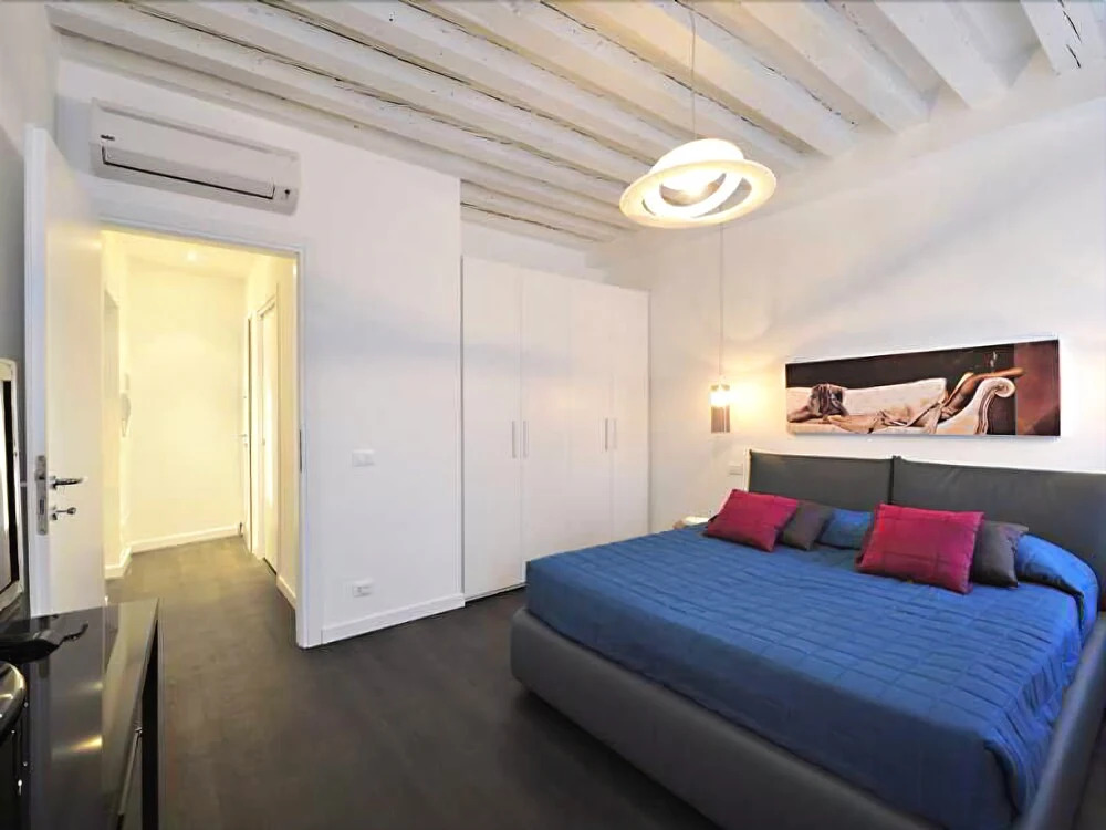 Art Deco Apartment