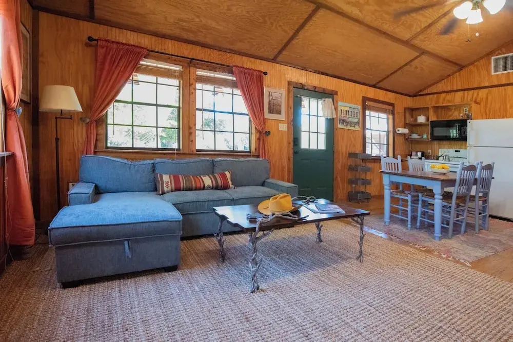 Cypress Creek Cabin Stay for 6 - Pool, Hot Tub