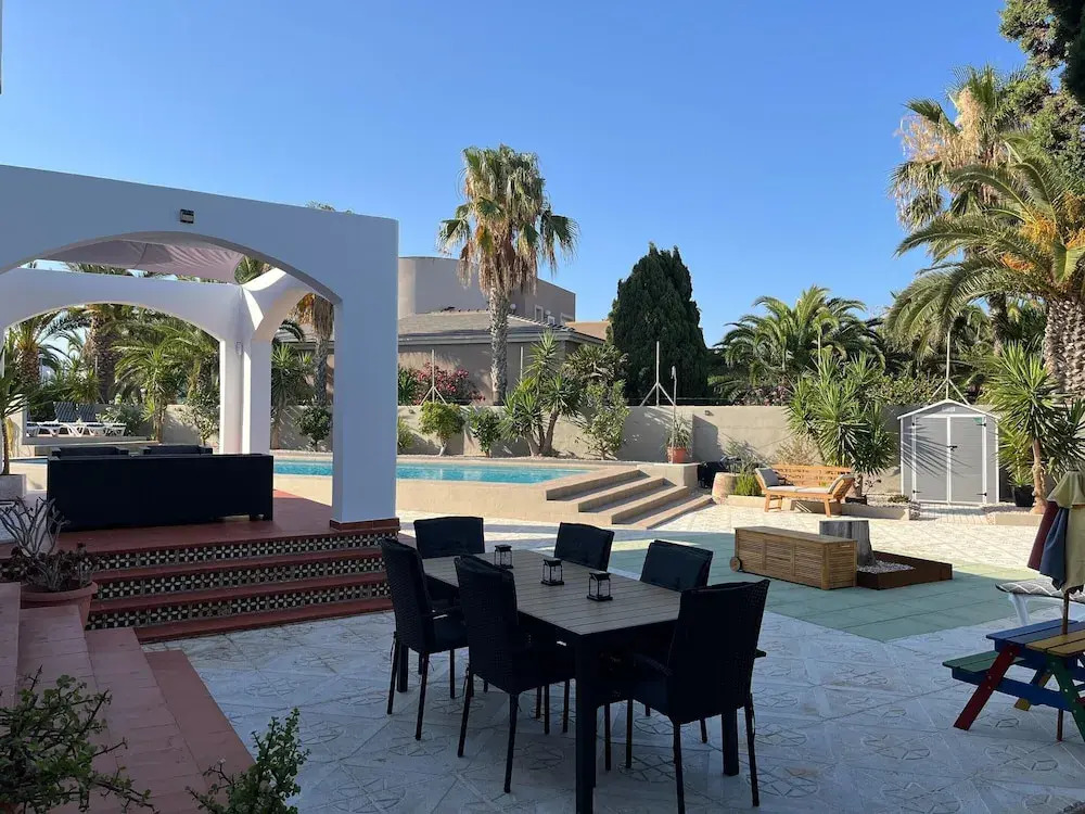 Pleasant Studio House in Front of the Beach