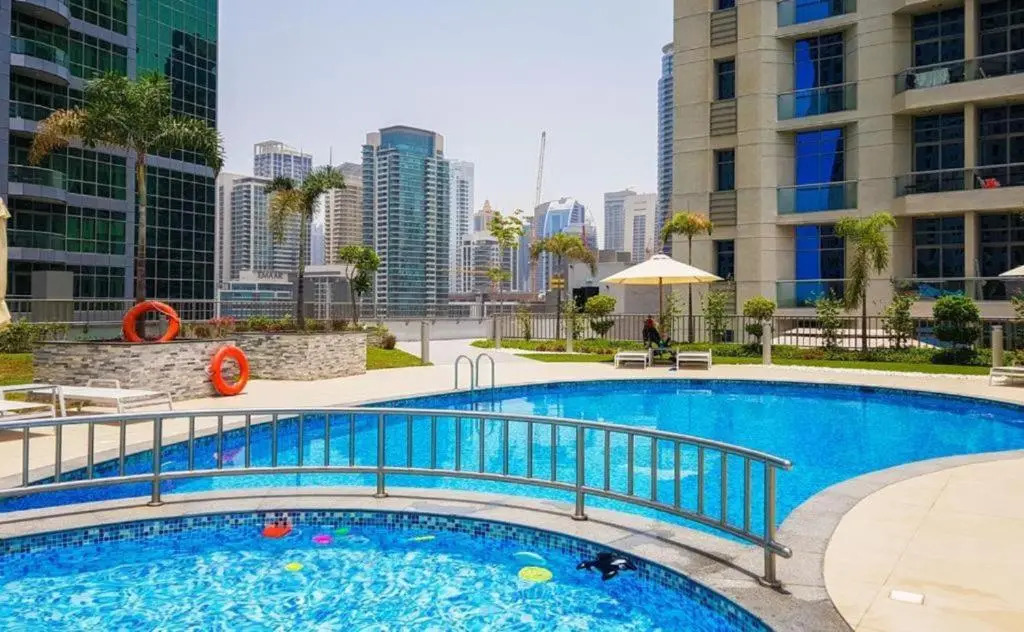 Maison Privee - Beautiful Chic Apt w Full Marina Views Next to the Beach