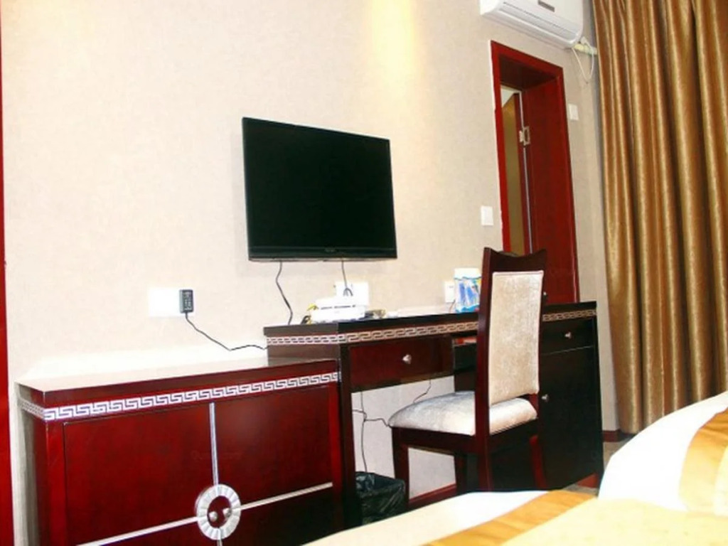 Jiuzhaigou Fengqing Holiday Hotel