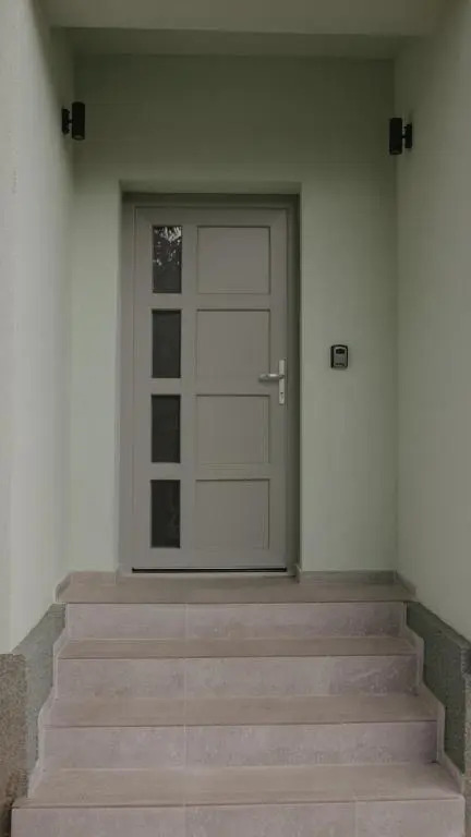 No.8 Studio