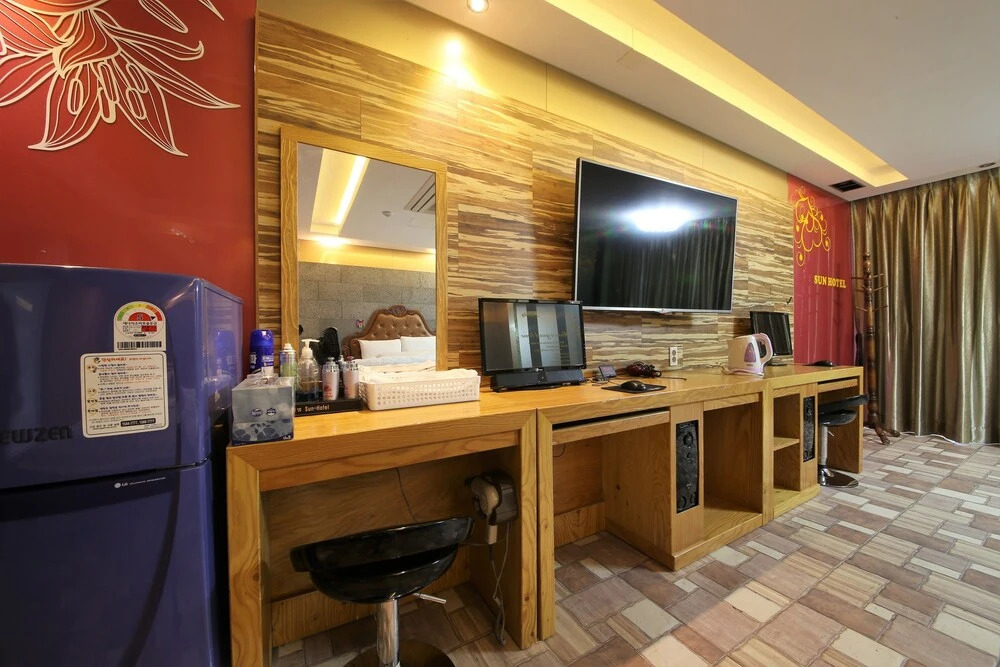 Sun Hotel