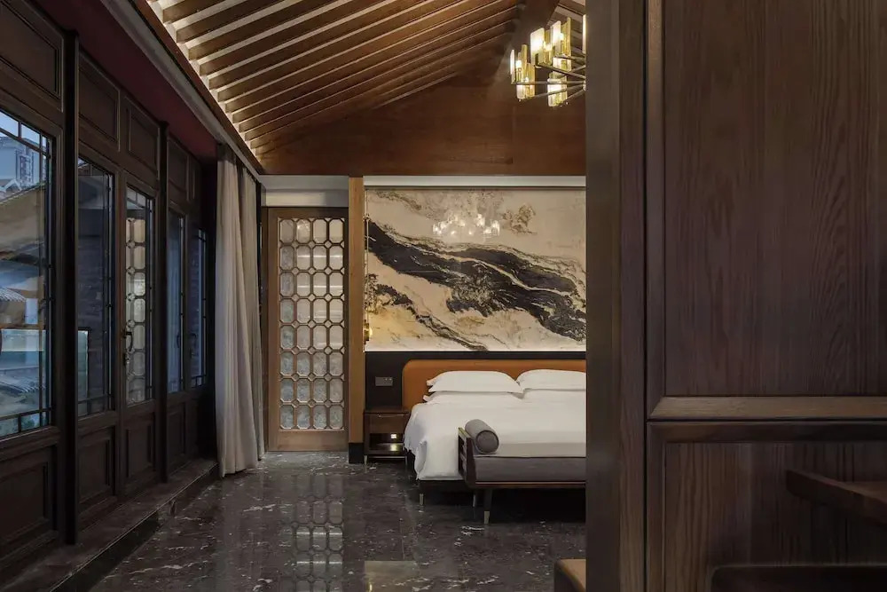 Moonrise Hotels Resorts