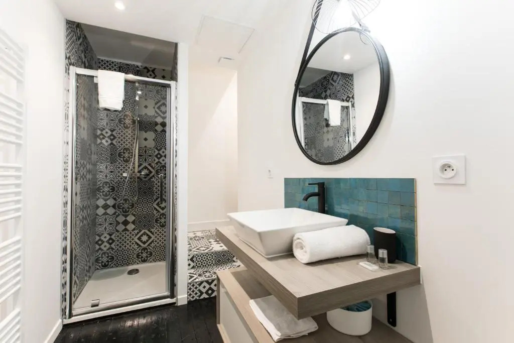 Appartement spacieux et lumineux avec climatisation Halle 1ER