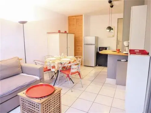 Les Terrasses De La Mediterranee - Inh 33914