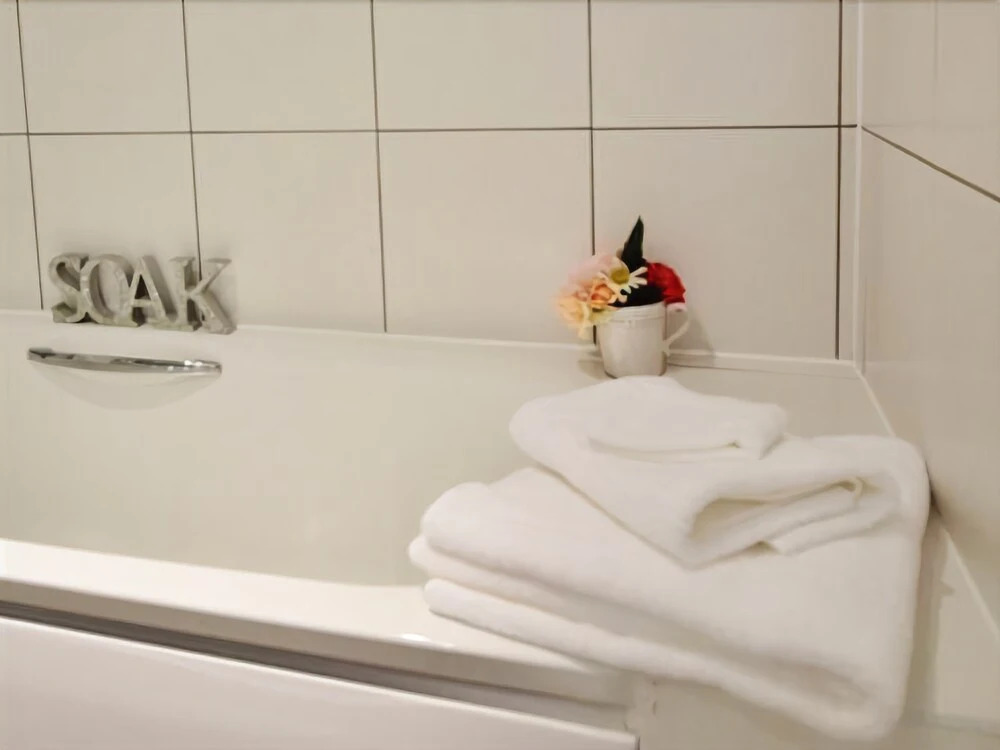 Empire Serviced Apartments