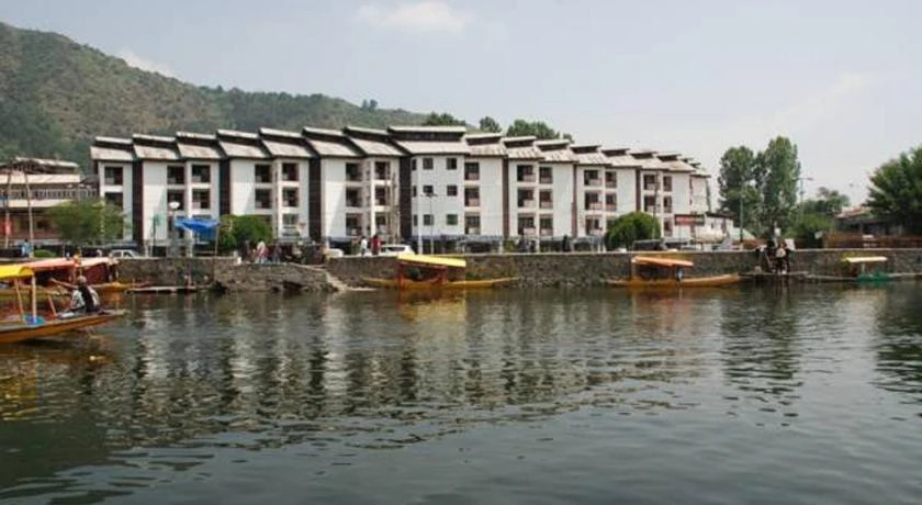 Hotel Pride Continental