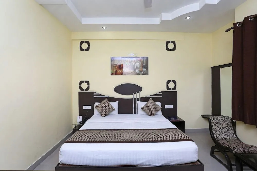 OYO 4799 Hotel City Park