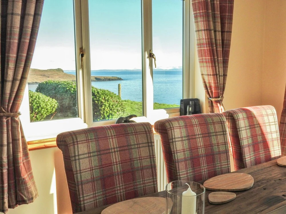 10a Aurora Bay Flodigarry, Portree