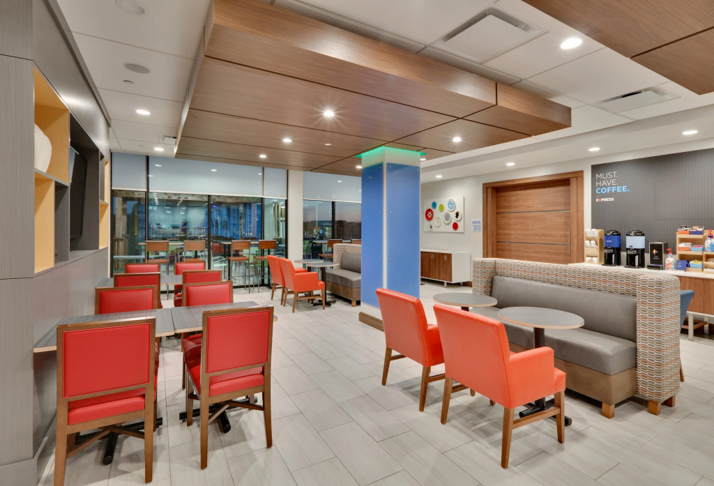 Holiday Inn Express & Suites Fort Worth North - Northlake by IHG