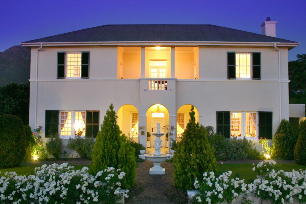 La Fontaine Boutique Hotel by The Oyster Collection
