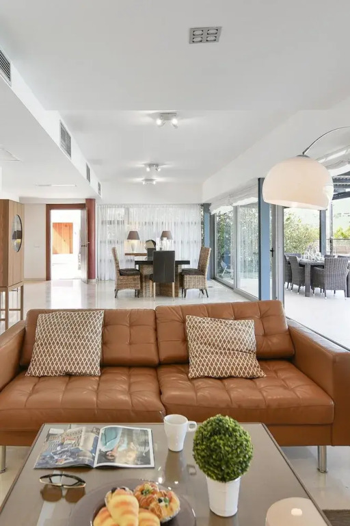 Villa With Private Pool in the Golf Resort