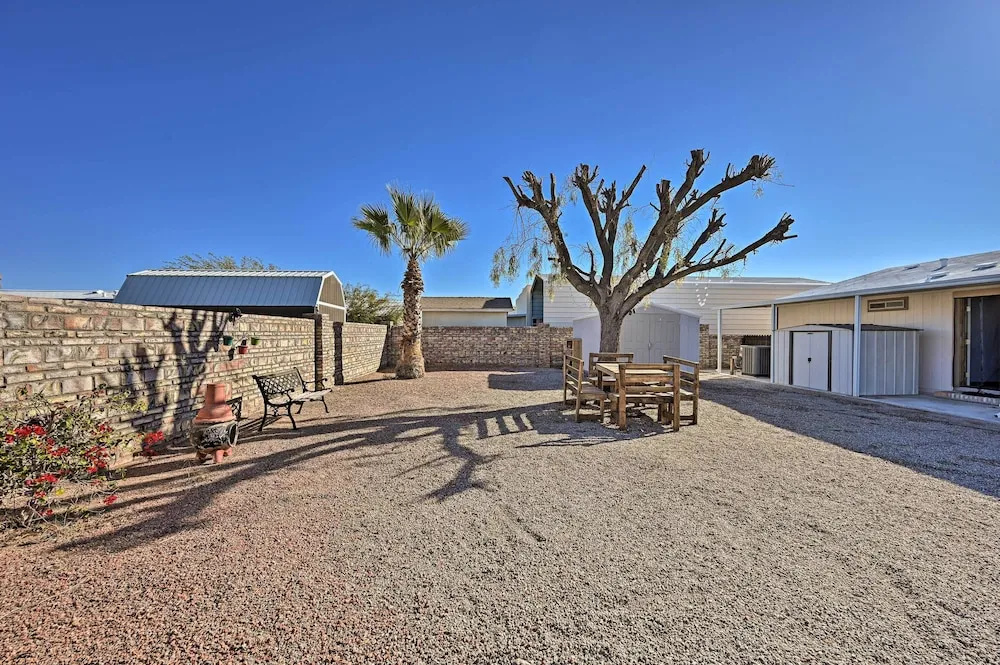 Yuma Vacation Rental w/ Yard & Grills