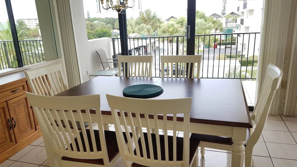Our House at the Beach W-204 2 Bedrooms 2 Bathrooms Condo