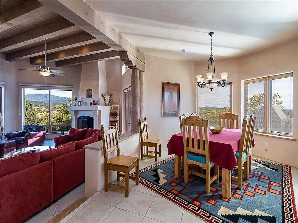 Dorthia Garden Retreat & Views by Kokopelli Property Management