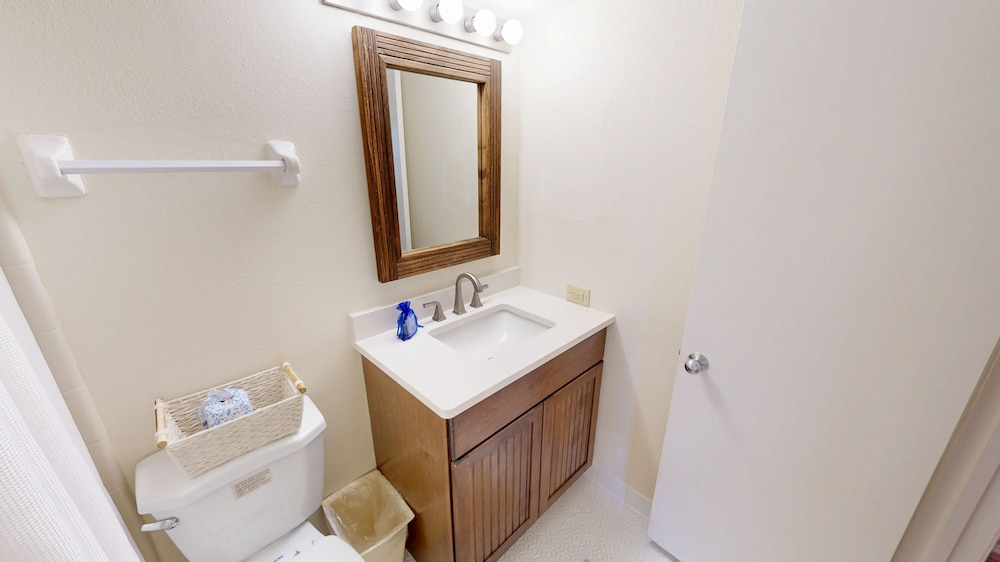 Mainsail 152 2 Bedroom Condo