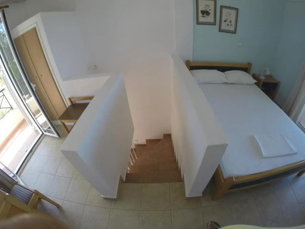 Elia Apartments