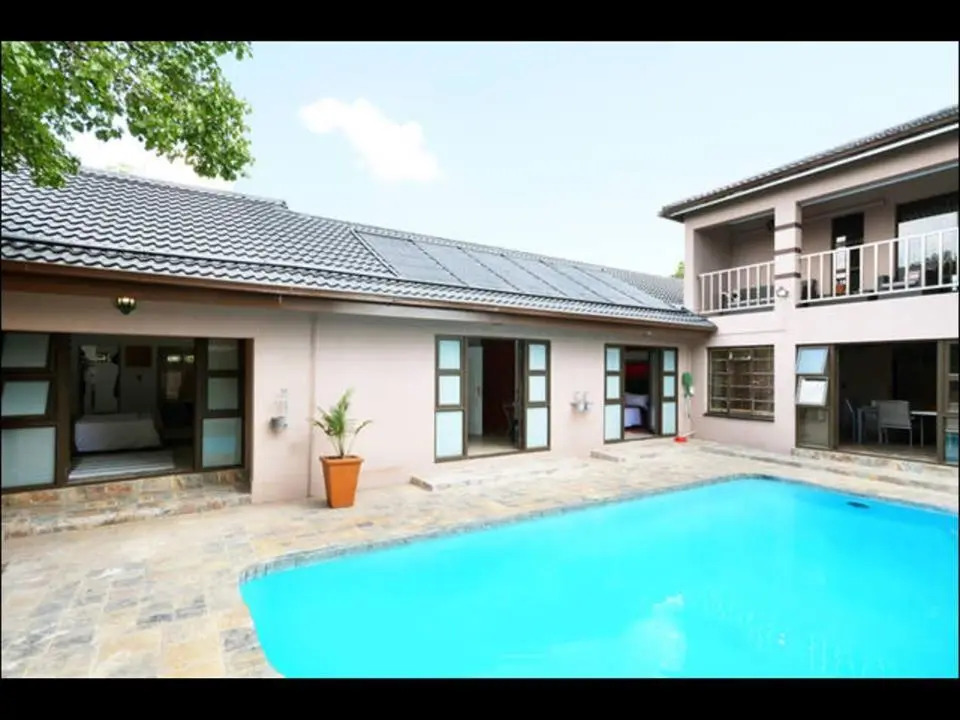 2 Op Terblanche Guesthouse