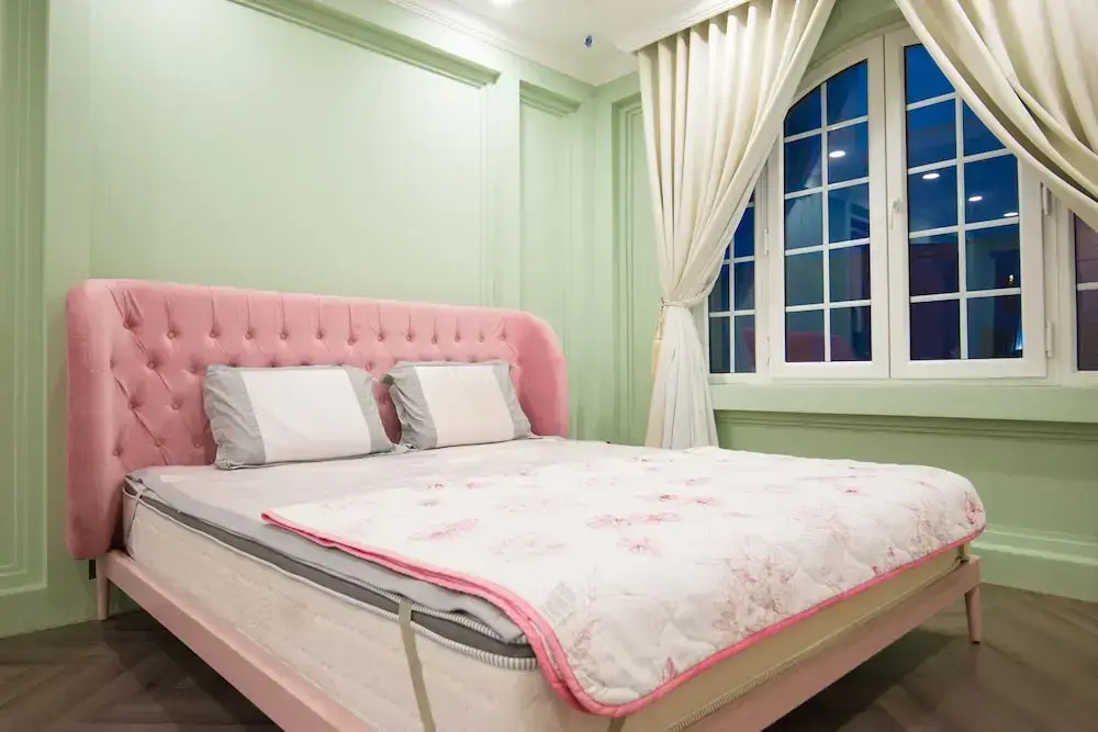 Van Loi Home
