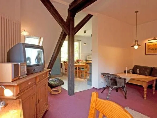 Strandvilla Hubertus Boltenhagen - Ferienwohnungen Apartment mit Parkplatz WLAN Küche Garten Grillplatz Waldbaden