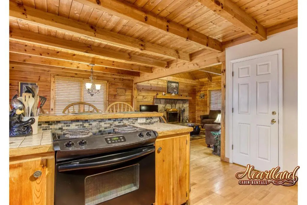 Heaven's Mountain Hideaway