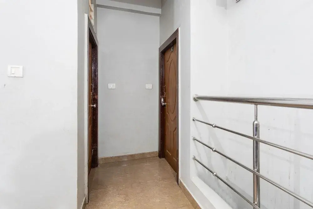 Hotel Padma Palace by OYO Rooms