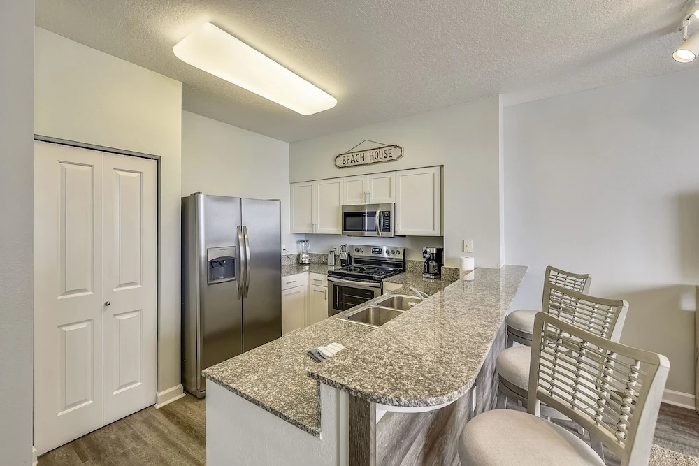 Shores of Panama 1107 - 2 Br Condo