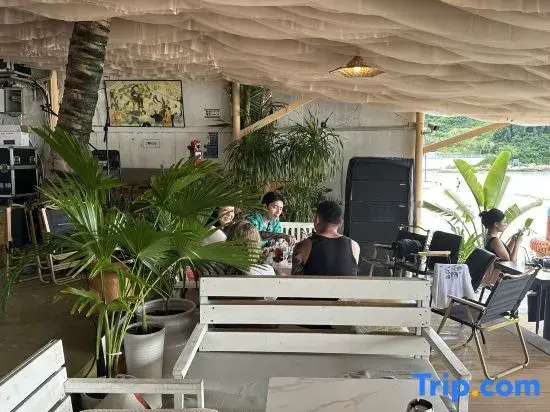 Sanya cloud sail dream homestay