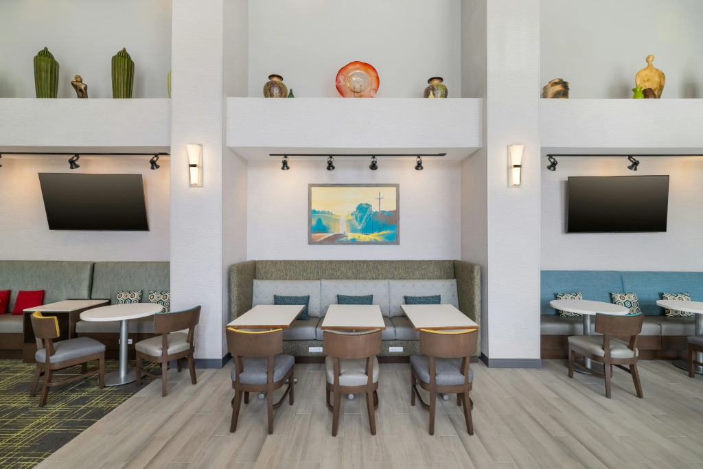 Hampton Inn and Suites - Lincoln Northeast