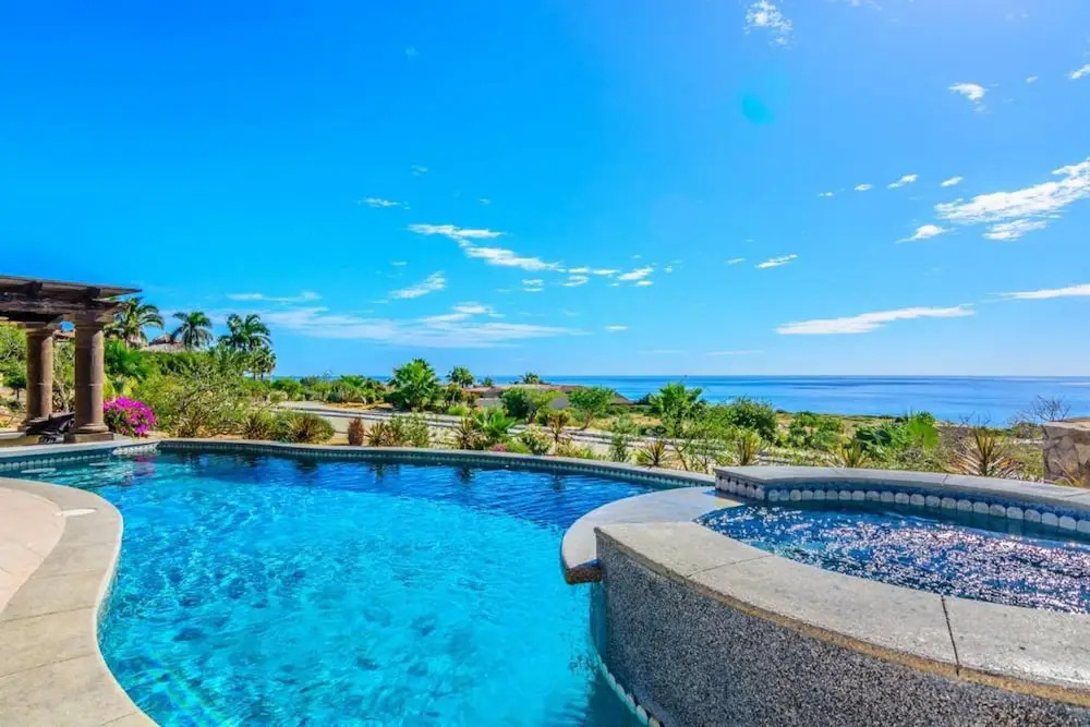 Ocean View with Beach Club Access, Villa Linda 32