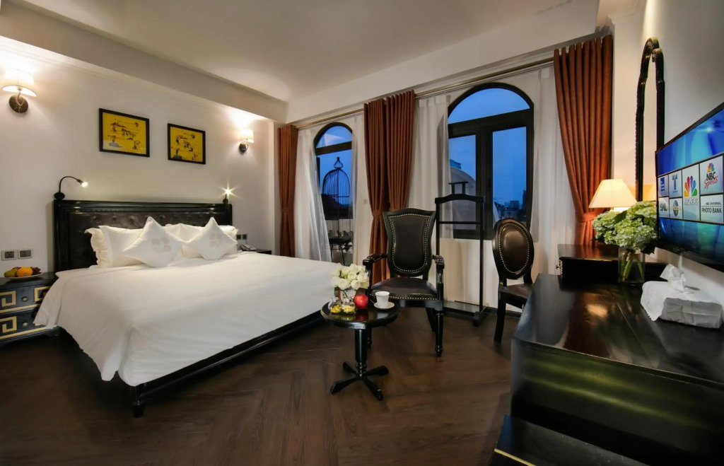 Hanoi Center Silk Premium Hotel & Spa & Travel