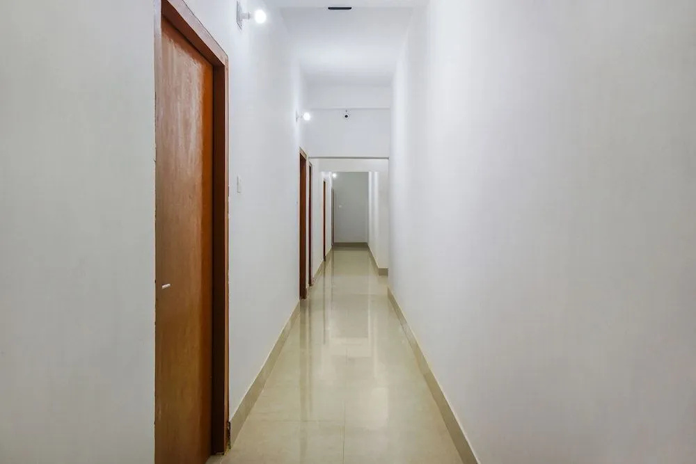 OYO Flagship 50122 GS Residency